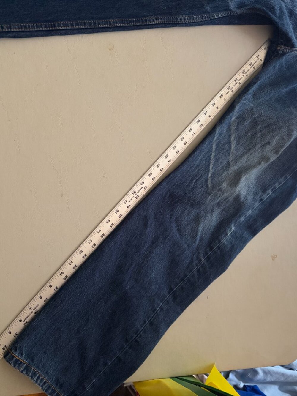 Levi's 505 38" x 34" Straight Leg Classics - Picture 5 of 8